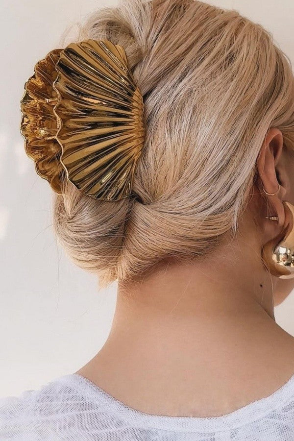 Metallic Seashell Hair Clip